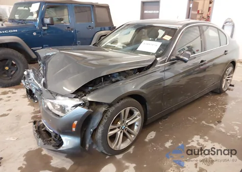 2017 BMW 330I xDrive z USA, uszkodzony, nr VIN WBA8D9G36HNU65633